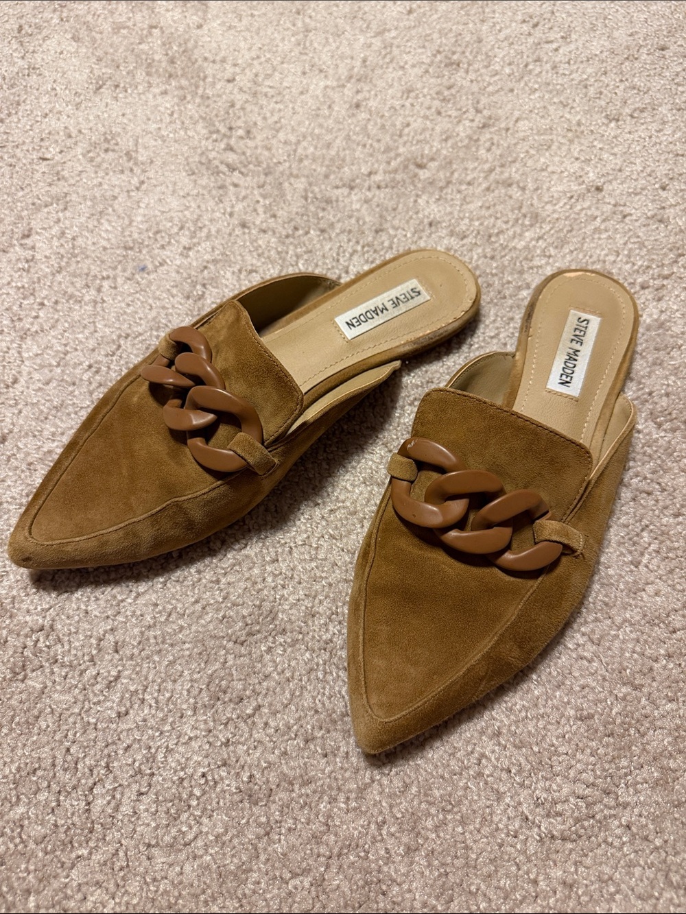 Steve Madden Brown Suede Pointed Slip-On Mules with Chunky Chain